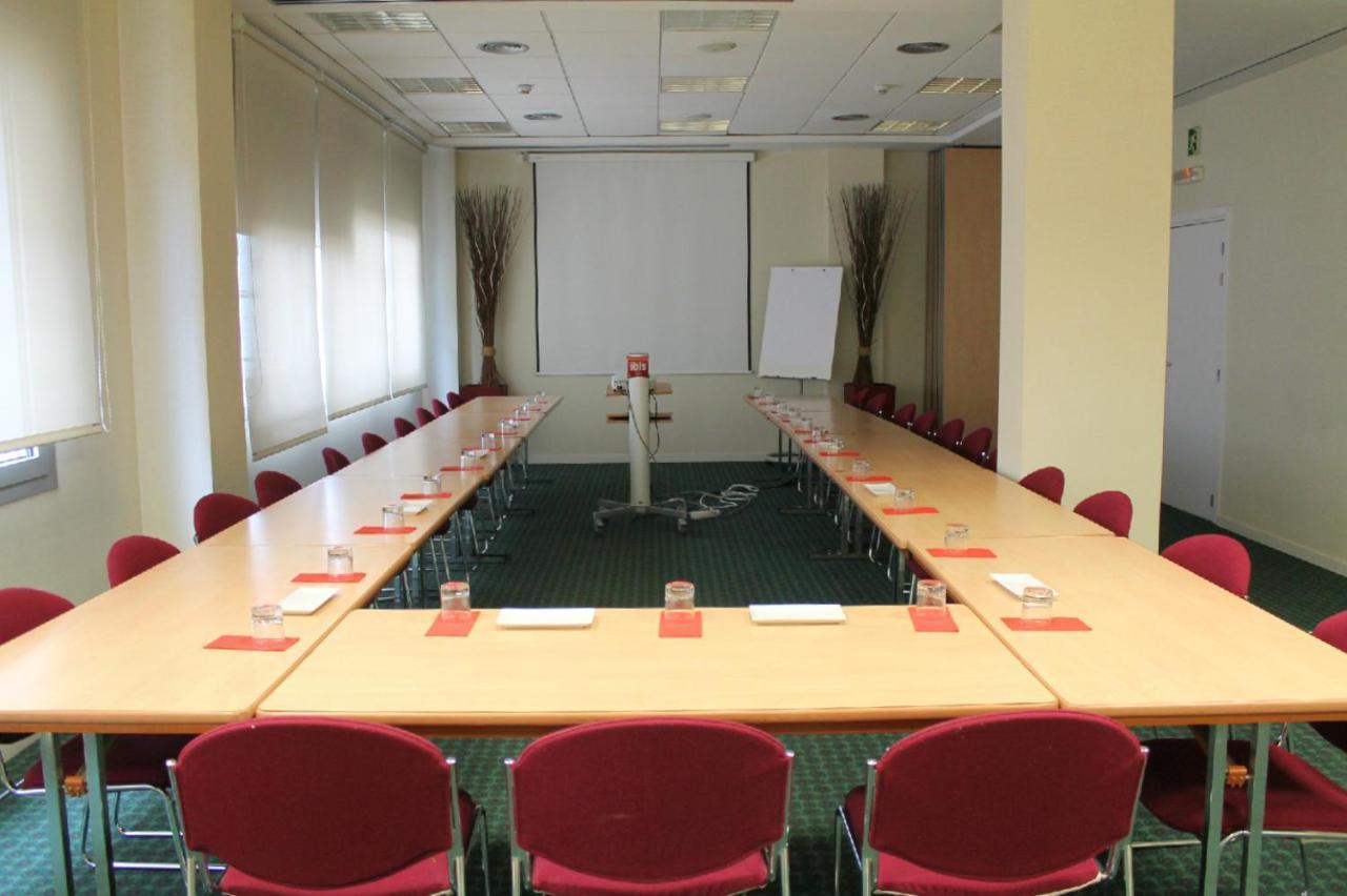 Ibis Barcelona Hotel 2*