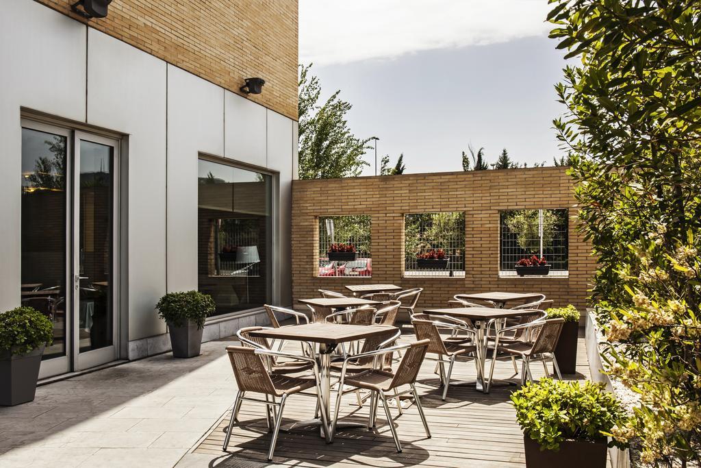 Ibis Barcelona Hotel 2*