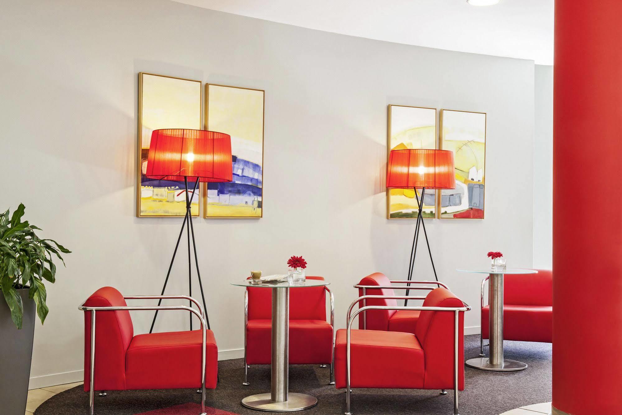 Hotel Ibis Barcelona 2*